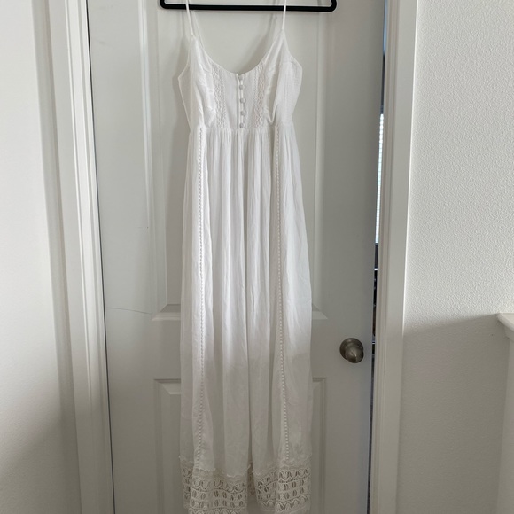 Motherhood Maternity Dresses & Skirts - Spaghetti strap maxi dress
